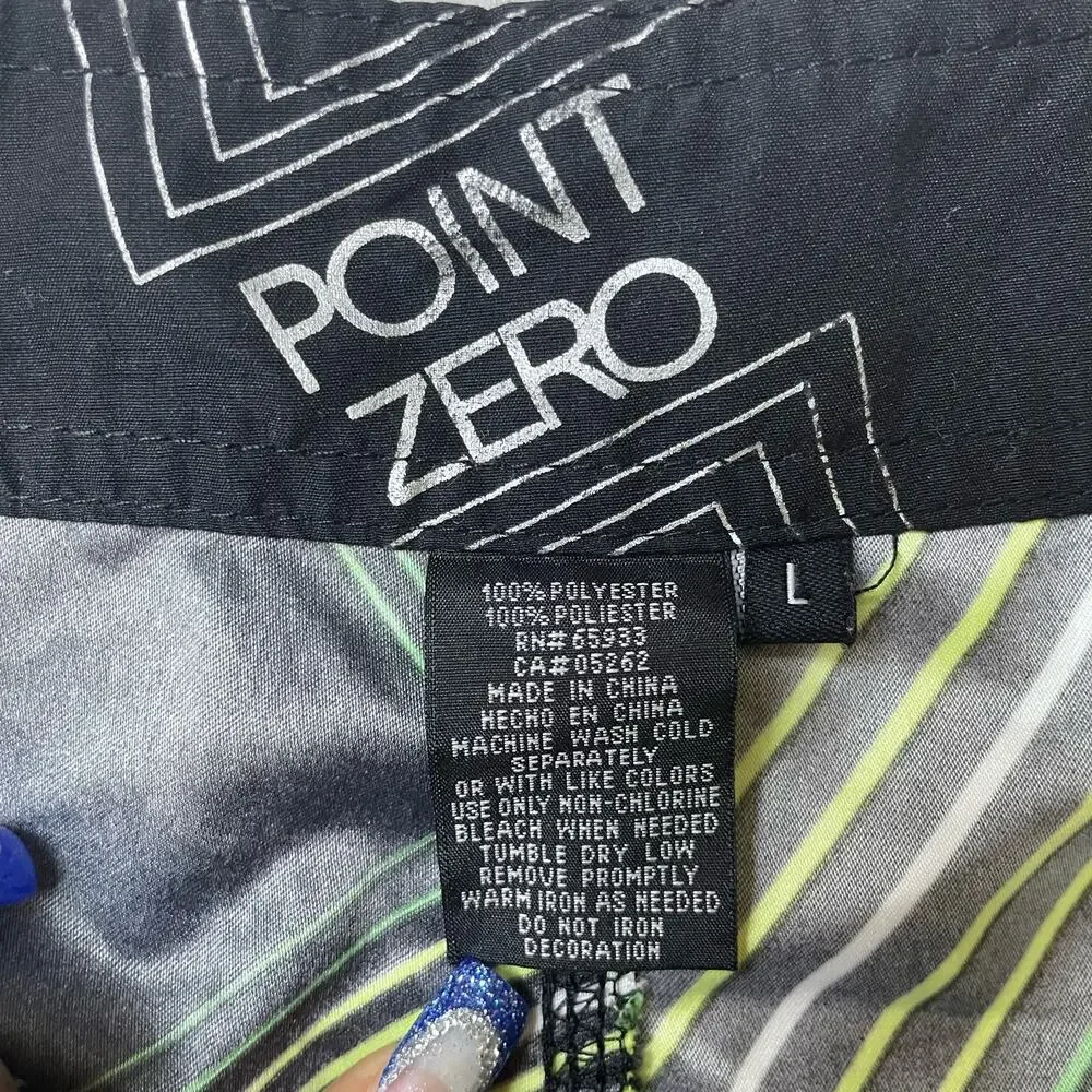 Point Zero Board  Shorts Size Large Plaid Black Green Yellow White‎ Swimwear